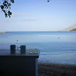 Apartments Luna Apartman Zuljana