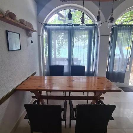 Apartments Luna Apartment *